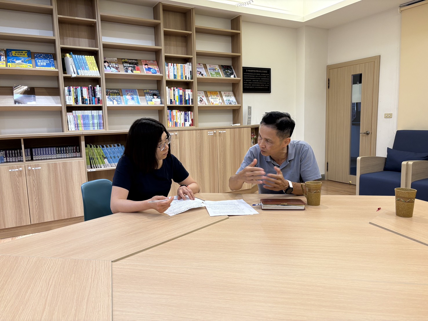 1140811拜訪師培中心洪主任