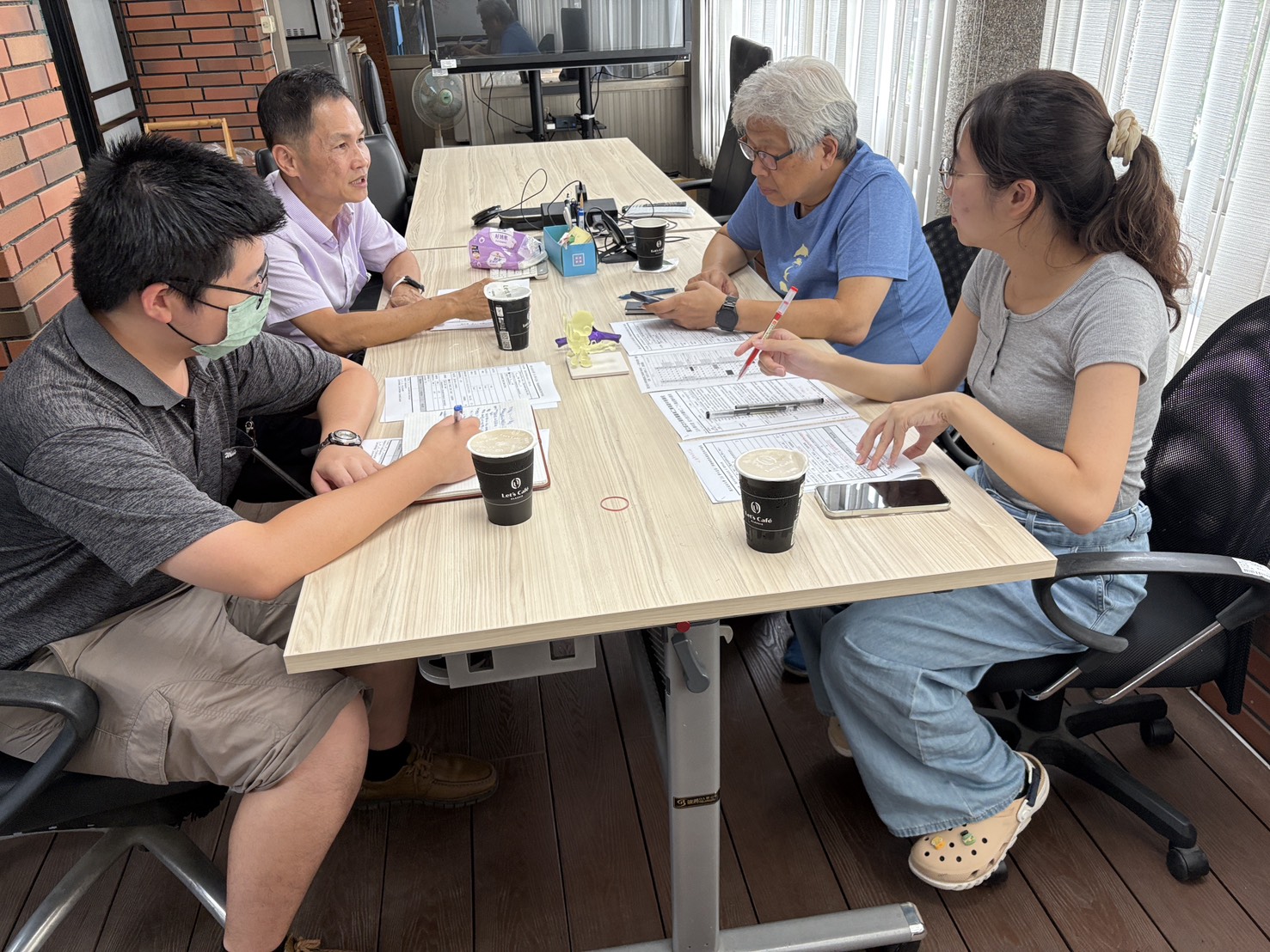 1140911拜訪推廣中心辛主任2